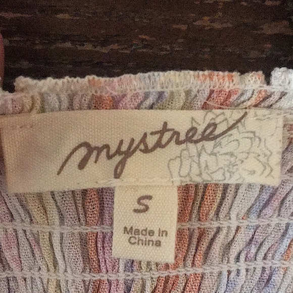 Mystree woman’s top - Picture 3 of 3